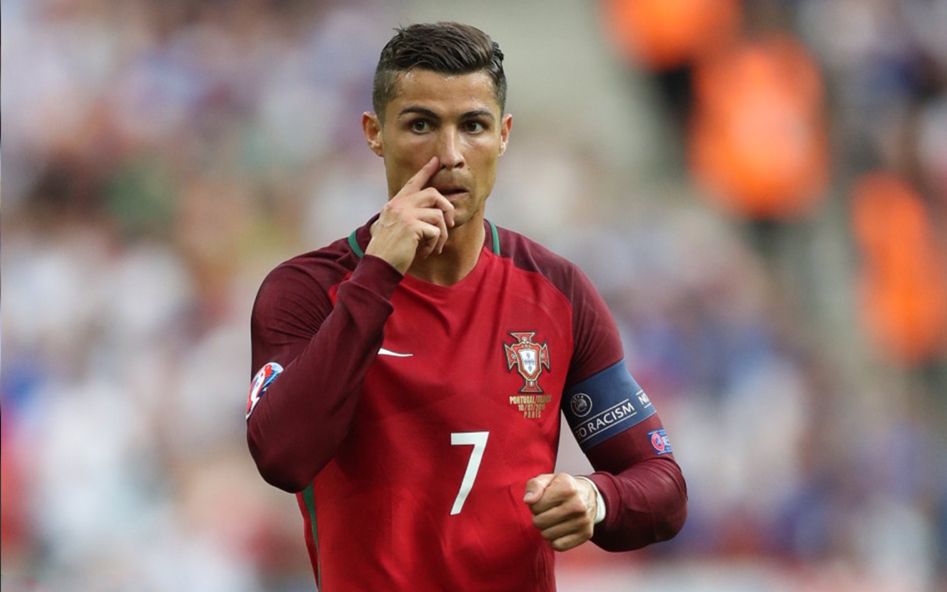 英超激战：曼城主场4-2大胜阿森纳，争夺榜首悬念加剧，英超曼城对阿森纳